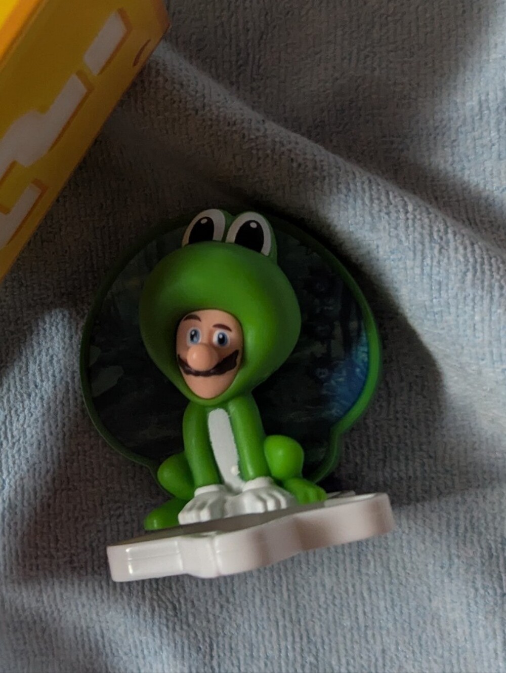 mcdonalds happy meal super Mario Galaxy movie toy 2026 #02 Luigi